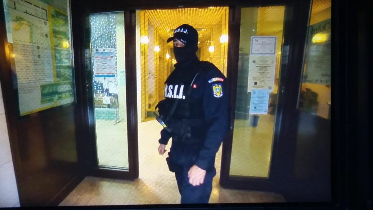 Primarul din Izvoarele, Giurgiu, reținut de DIICOT