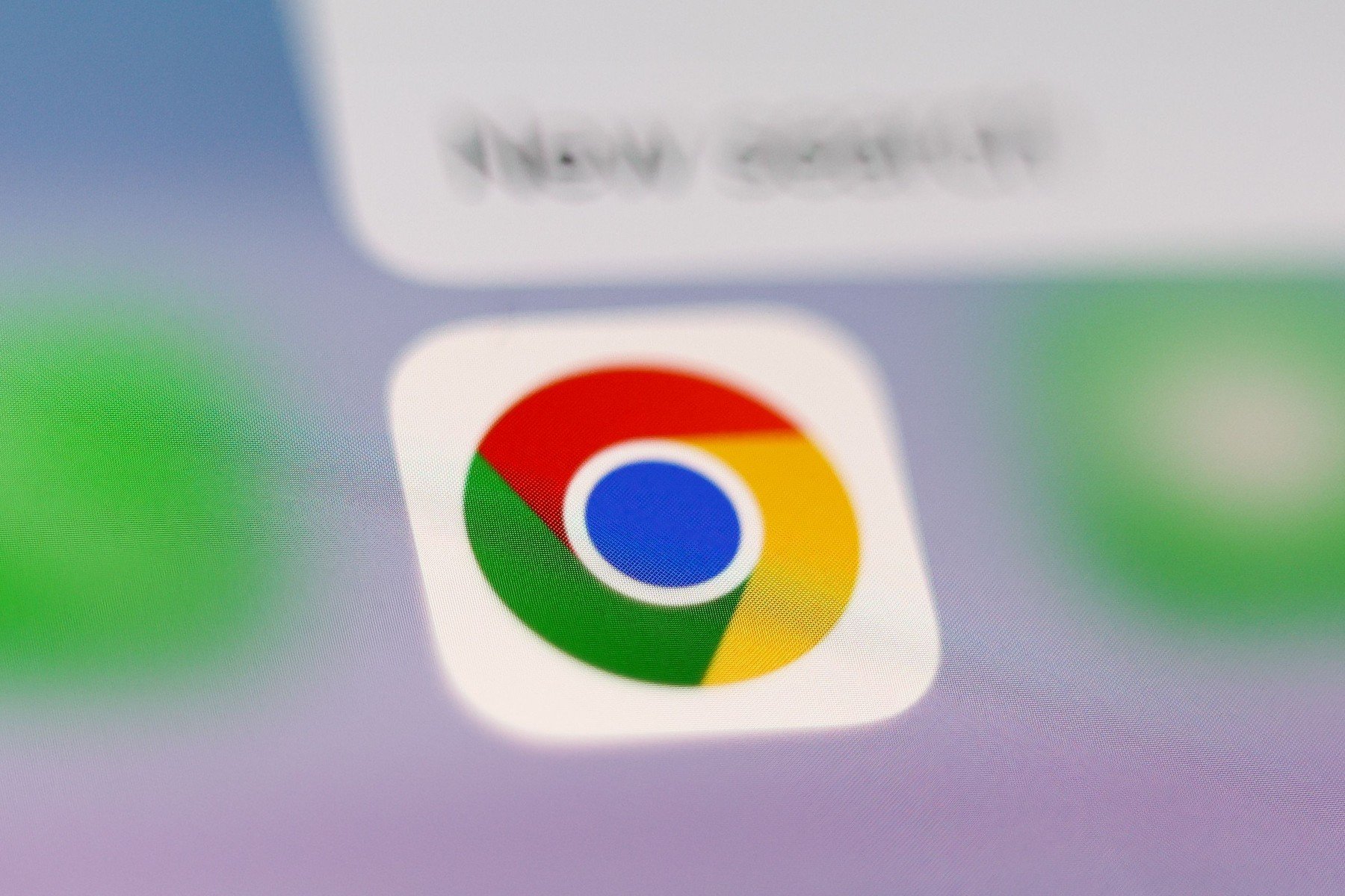 Google a acceptat să plătească 68 de milioane de dolari pentru a soluționa acuzațiile că asistentul său vocal a spionat ilegal utilizatorii