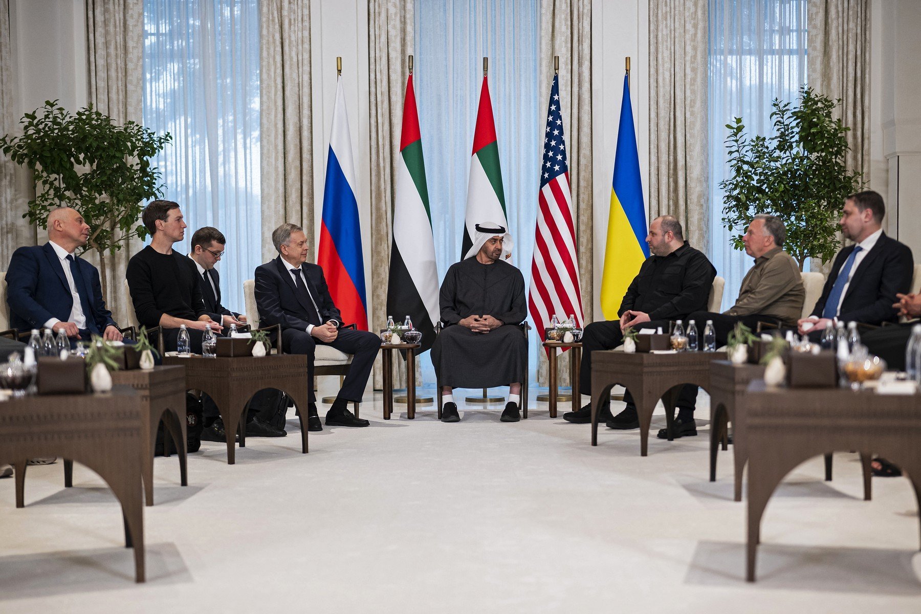 Negocieri de pace Ucraina-SUA-Rusia, la Abu Dhabi