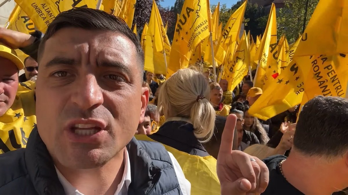 Liderul Partidului AUR, George Simion, intenționează să solicite întâlniri la Washington în această săptămână, după cum avertizează directorul pentru Afaceri Internaționale Evreiești al American Jewish Committee (AJC), Andrew Baker