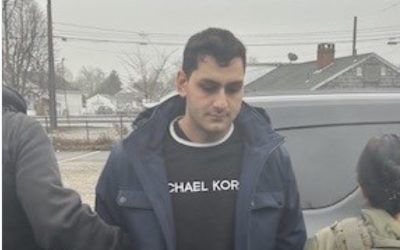 roman-prins-de-ICE-Boston.jpg - NewsFactor