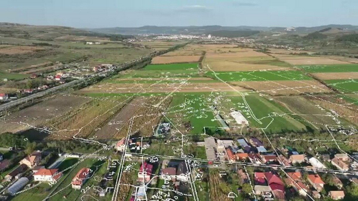 Marea Britanie plafonează chiriile pentru terenuri.
