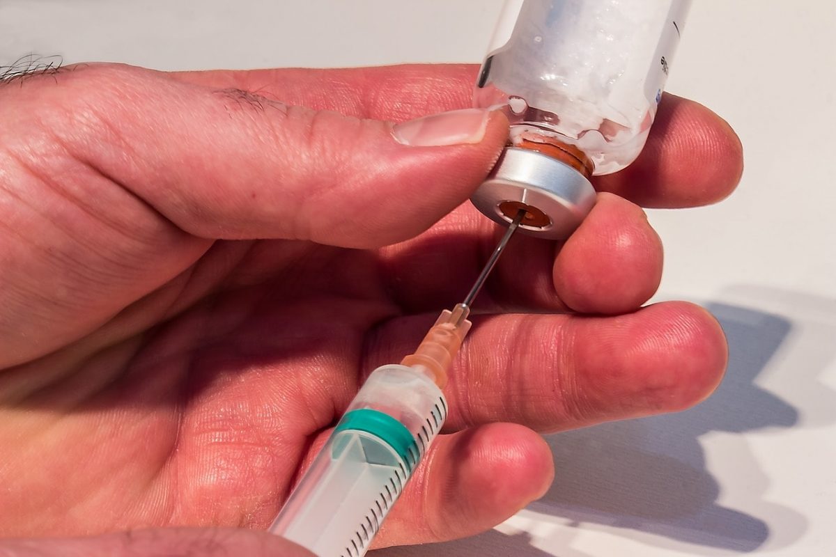 Un fost asistent medical condamnat pentru uciderea a 10 pacienți în vestul Germaniei ar putea fi implicat în alte peste 100 de decese, a declarat un oficial