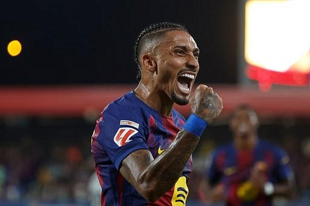 Barcelona își reînvie speranțele în La Liga, cu o victorie strânsă în fața lui Real Oviedo Barcelona a obținut o victorie crucială sâmbătă, 25 ianuarie 2026, în fața unui adversar major, Real Oviedo, pe terenul legendar al Camp Nou