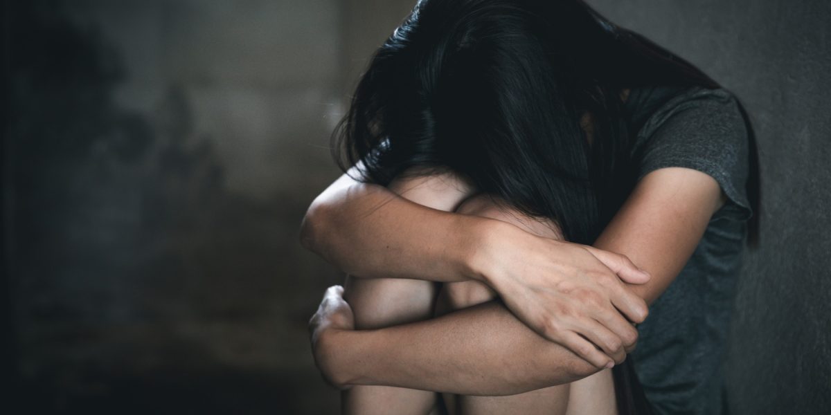 viol-abuz-acuzatii-sexuale-violenta-domestica-bataie-depresie-anxietate-singuratate-suferinta-tanara.jpeg - NewsFactor