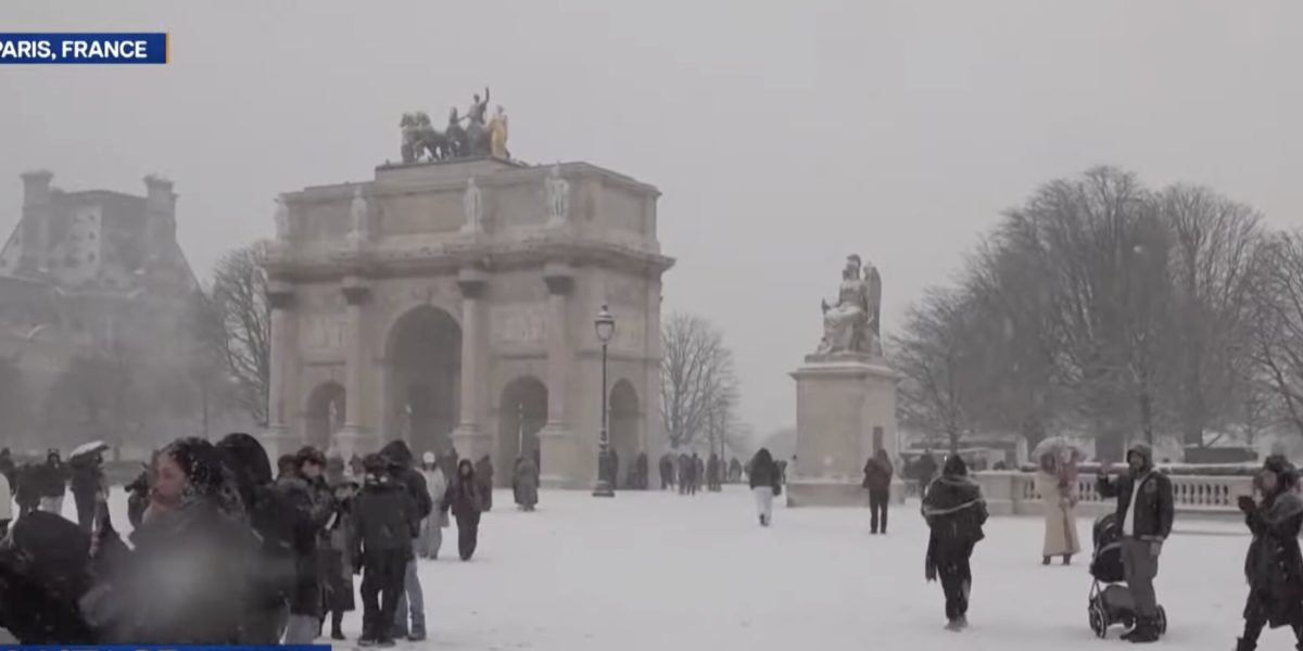 zapada-paris-iarna-Franta-scaled.jpg - NewsFactor