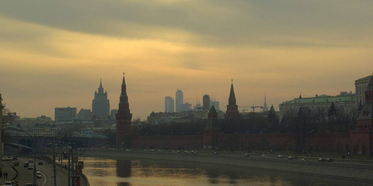2560px-Ministry_of_Foreign_Affairs_building_Moscow_Kremlin_and_Moscow_International_Business_Center.jpeg - NewsFactor