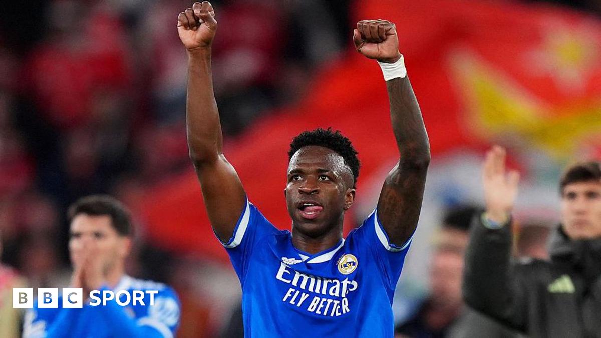 Real Madrid, triumf în fața lui Benfica: 3-0 în meciul din Champions League Pe parcursul serii de marți, Real Madrid a obținut o victorie concludentă cu 3-0 în fața echipei Benfica, în cadrul fazei grupelor UEFA Champions League