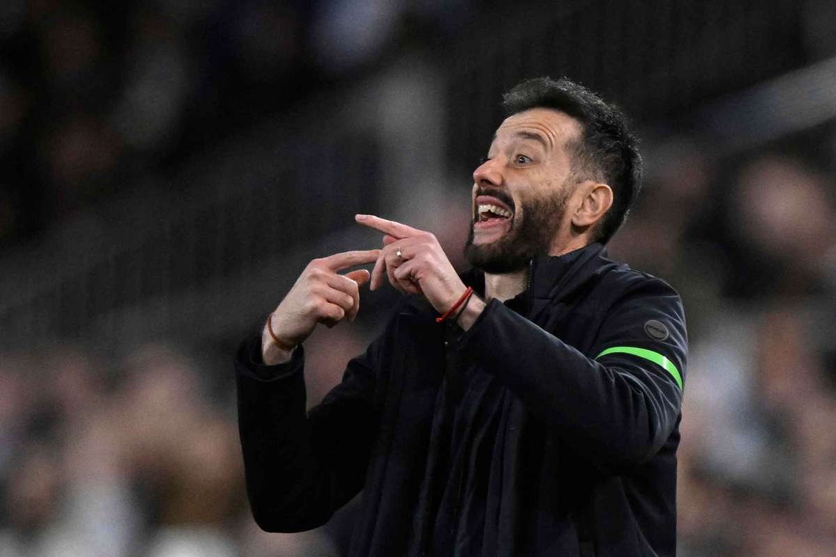 Valencia face un nou pas greșit, Sevilla în deriva Valencia CF a suferit o înfrângere dureroasă pe teren propriu, pierzând 0-2 în fața Realului Madrid pe stadionul Mestalla