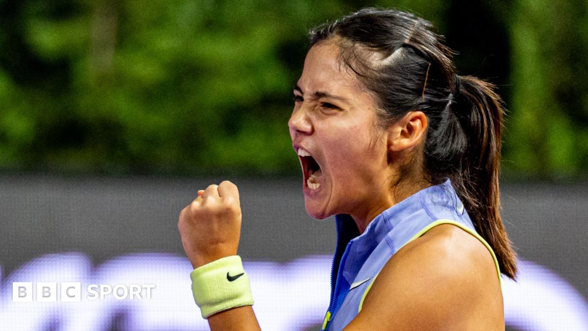 Emma Raducanu își regăsește forma: Drumul spre semifinale la Ostrava Emma Raducanu, cap de serie numărul 1, a reușit să câștige primele trei meciuri după despărțirea de antrenorul Francis Roig, încheind astfel o perioadă mai puțin favorabilă, marcată de eliminarea timpurie în turul secund la Australian Open din ianuarie