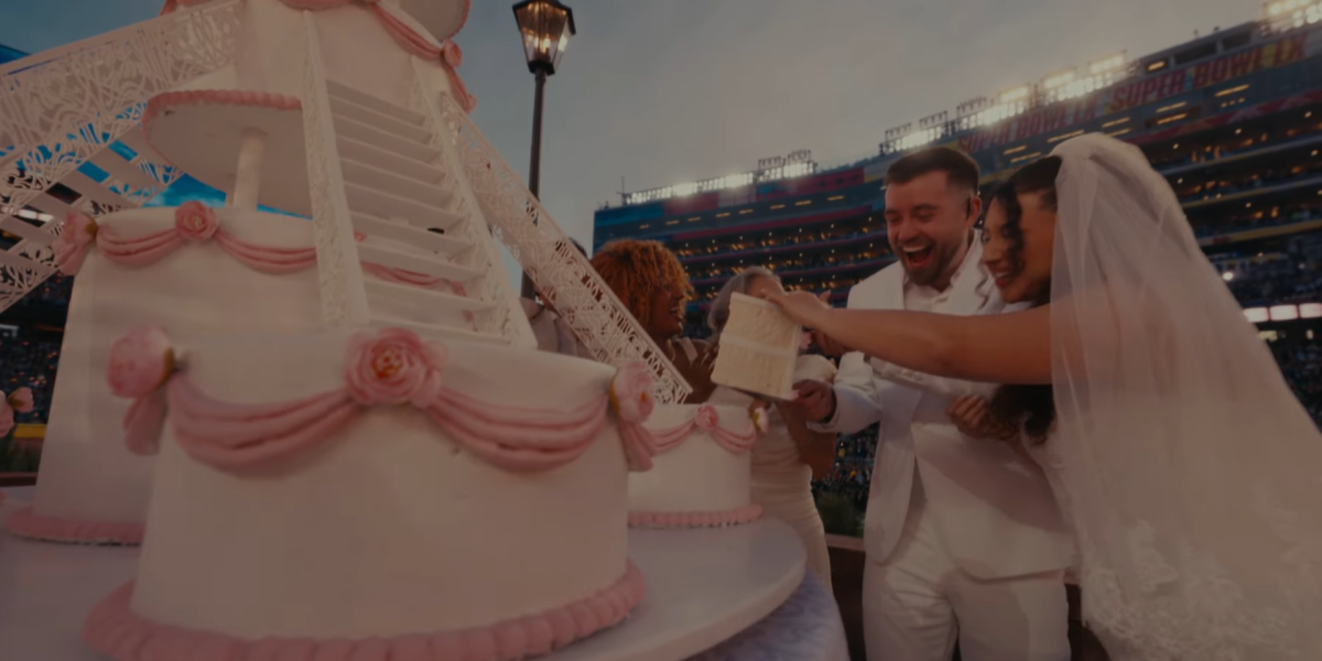 Bad Bunny convierte su espectáculo del Super Bowl 2026 en un momento inolvidable con una boda real durante su actuación