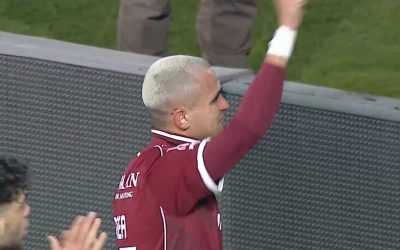 Imagini emoționante după Hermannstadt - Rapid » Cristian Manea, în lacrimi, consolat de coechipieri