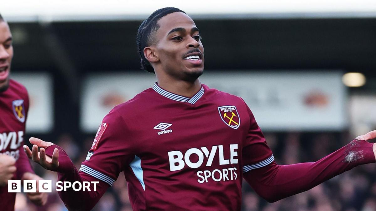 Crysencio Summerville salvează West Ham în extra time Într-o partidă dramatică, West Ham United a evitat o mare surpriză în FA Cup, reușind să se impună cu 1-0 asupra echipei de liga a treia, Burton Albion, datorită unei execuții de excepție a lui Crysencio Summerville în minutul 95