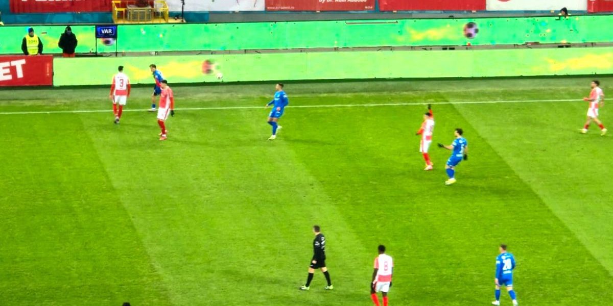 LIVE Dinamo - Universitatea Craiova, derby de locul 1 în Superligă