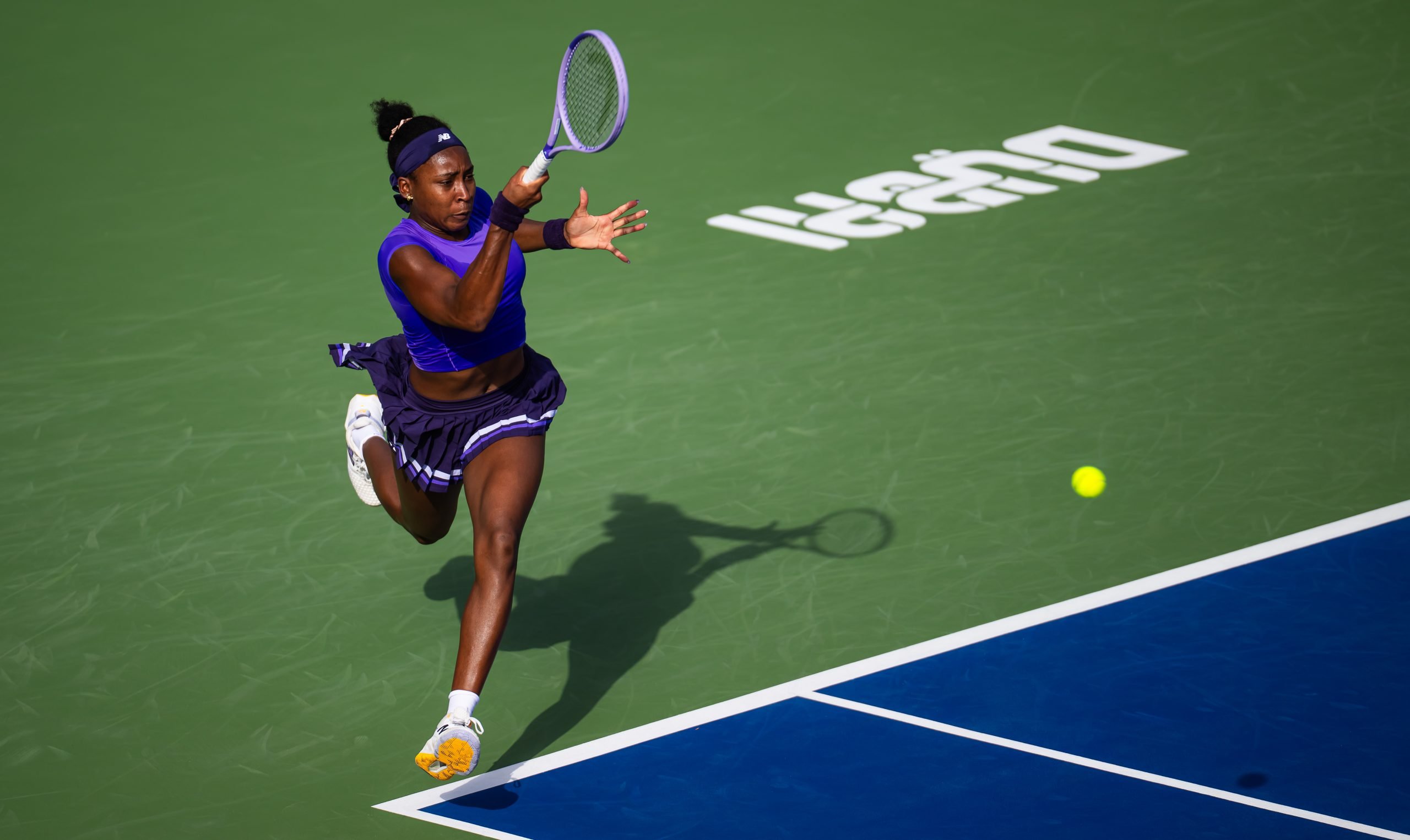Coco Gauff, cu suferință, trece mai departe la Dubai Coco Gauff, cap de serie numărul 3, a învins-o pe Anna Kalinskaya în turul al doilea al Dubai Duty Free Tennis Championships, cu scorul de 6-4, 6-4