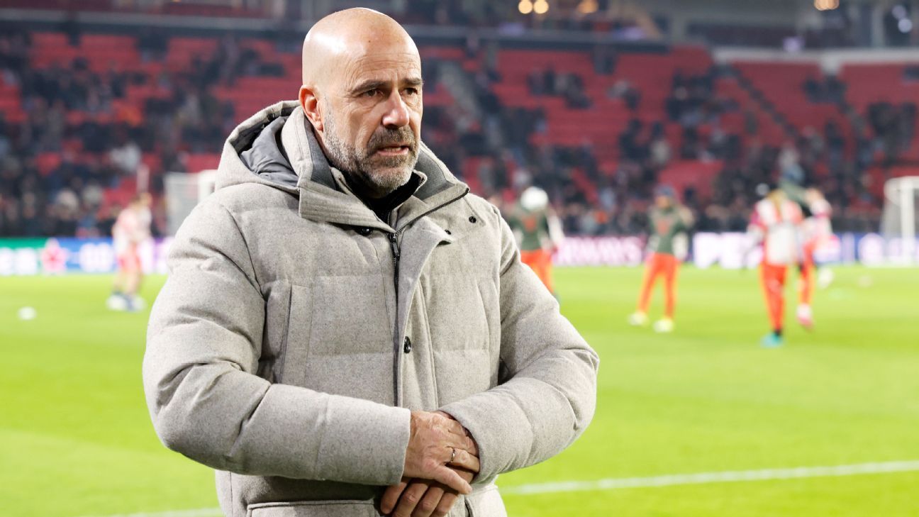 PSV mizează pe echipa de bază în sferturile KNVB Beker Echipa de fotbal PSV Eindhoven demonstrează seriozitate în competiția KNVB Beker, alegând să mențină majoritatea jucătorilor titulari în confruntarea cu sc Heerenveen