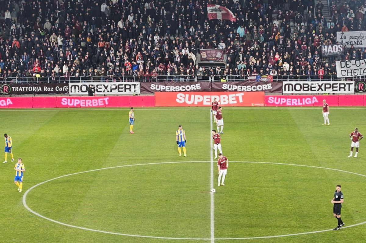 „Rapid și Petrolul se înfruntă în derby-ul etapei 26 din Superligă”