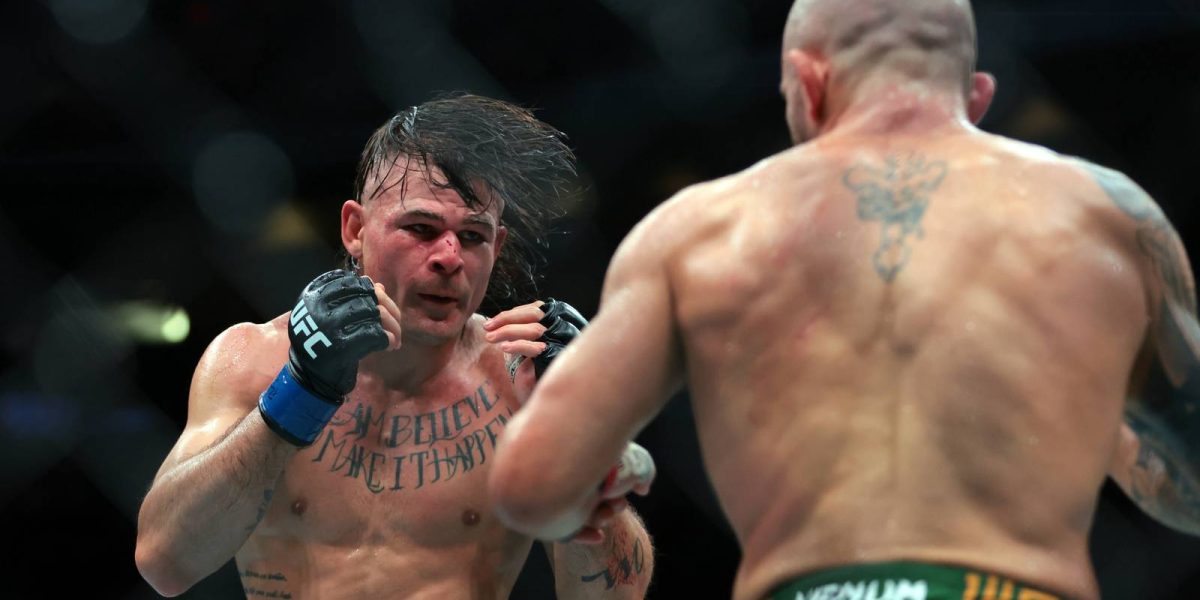 alexander-volkanovski-vs-diego-lopes-2.jpg - NewsFactor