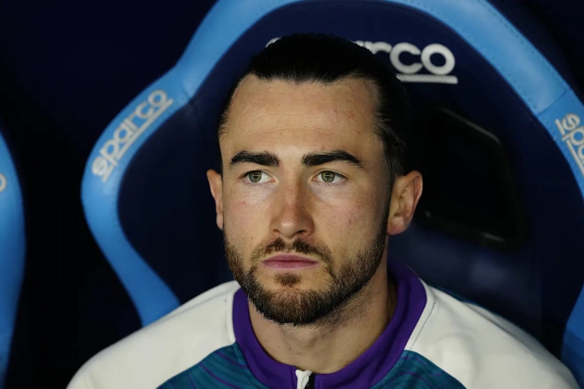 Fiorentina păstrează aceeași formulă în fața Como, cu gândul la Cupa Italiei Fiorentina își continuă parcursul în competițiile interne cu o echipă aproape neschimbată, în ciuda unui meci istovitor de 120 de minute disputat marți seara împotriva lui Napoli în cadrul Cupei Italiei