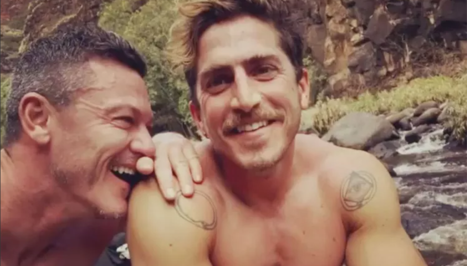 Rafael Olarra, cunoscutul director de creație argentinian, a fost recent văzut în compania actorului Pedro Pascal, ceea ce a stârnit zvonuri despre o relație romantică între cei doi