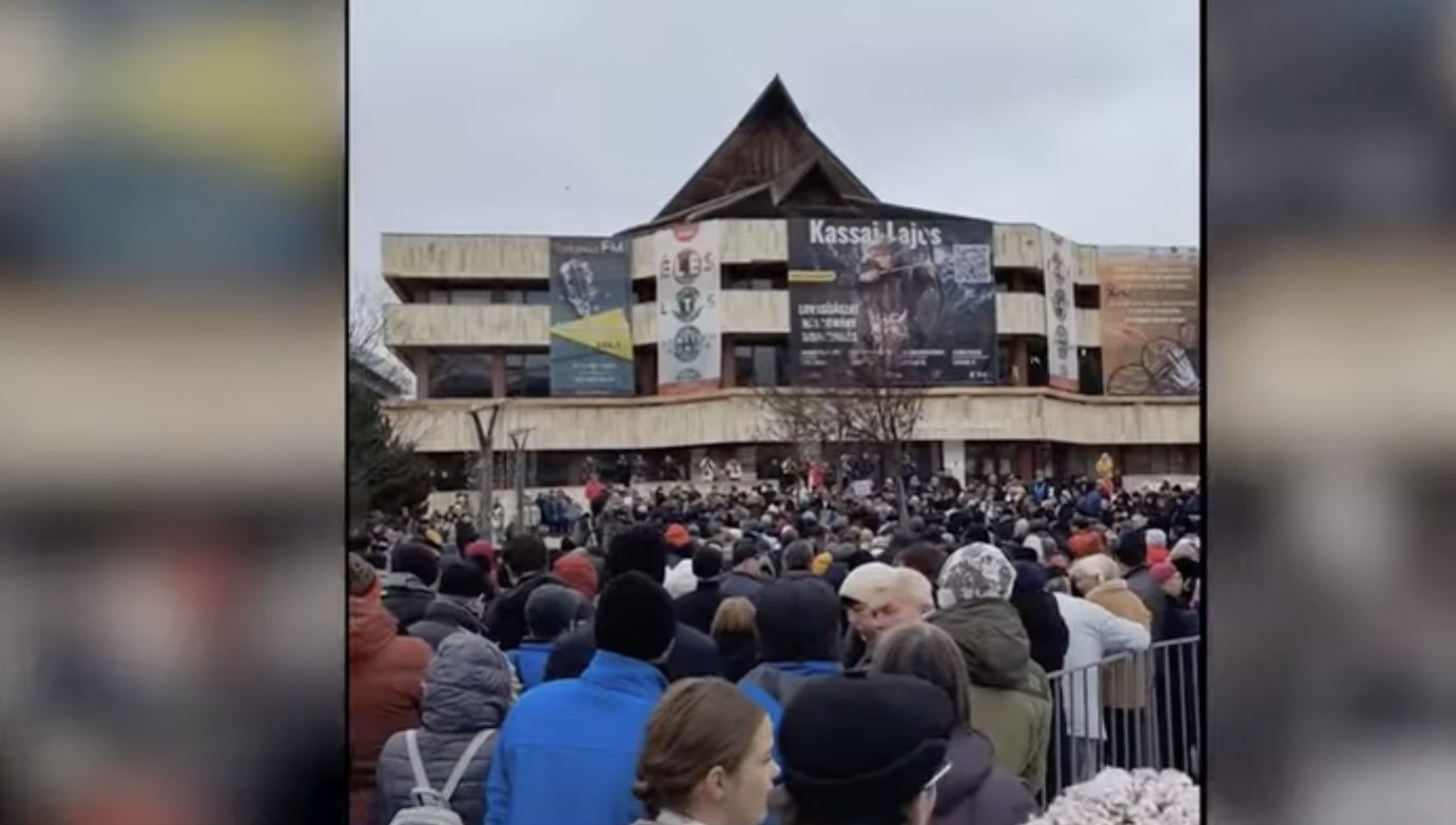 Proteste în Odorhei și Miercurea Ciuc contra taxelor majore