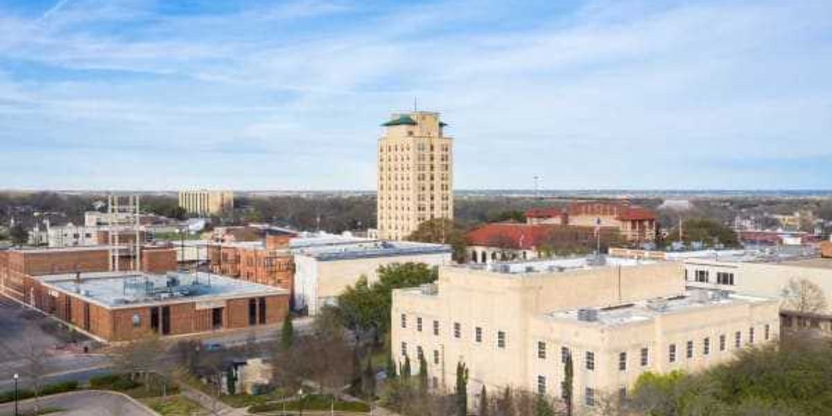 temple.jpg - NewsFactor