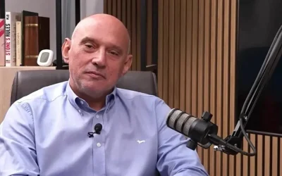 „N-am DIVORȚAT! Femeia aceea de etnie rromă vrea să-mi ‘spargă’ casa”