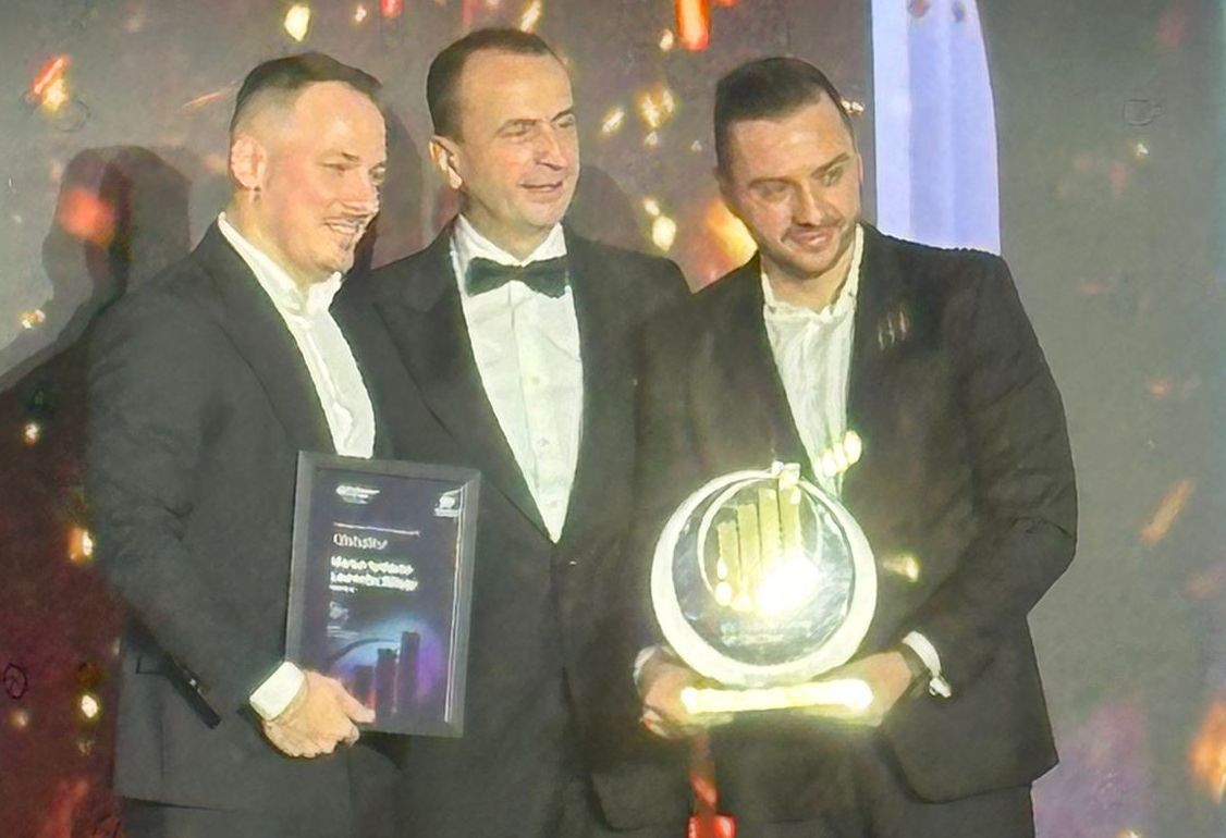 Bible Chat, aplicația care aspiră la statutul de „unicorn” în tehnologia românească Laurențiu Bălaşa, fondatorul Bible Chat, pare să fie noul nume important în ecosistemul de start-up-uri din România