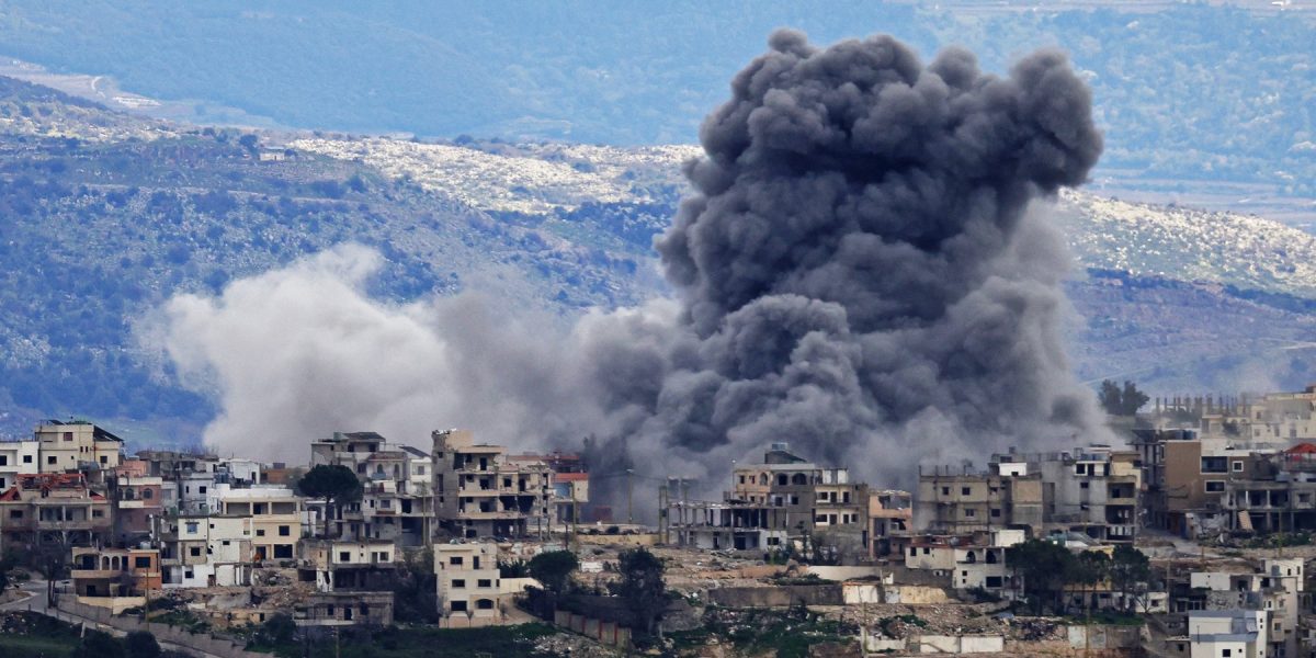 Israel lovește infrastructura Hezbollah în Liban, ofensivă extinsă