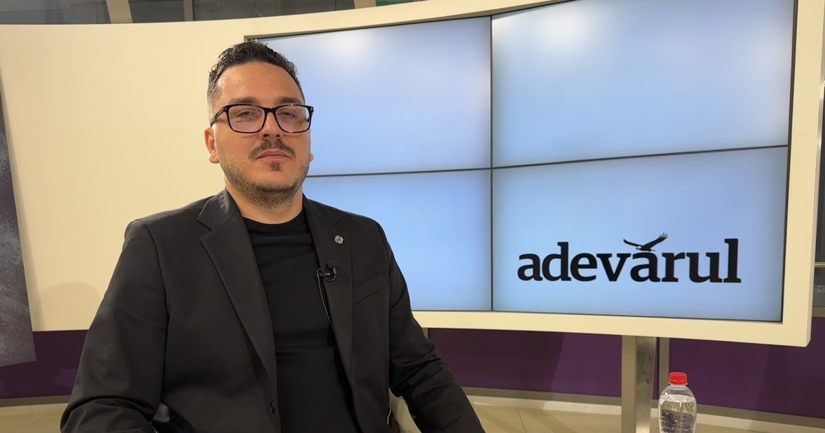 Makaveli acuză aranjamente financiare în retragerea din cursa pentru Primăria Capitalei București – Alexandru Zidaru, cunoscut publicului sub pseudonimul Makaveli, a adus acuzații grave de corupție, susținând că retragerea sa din cursa pentru Primăria Capitalei, în favoarea realizatoarei TV Anca Alexandrescu, a fost rezultatul unei înțelegeri financiare