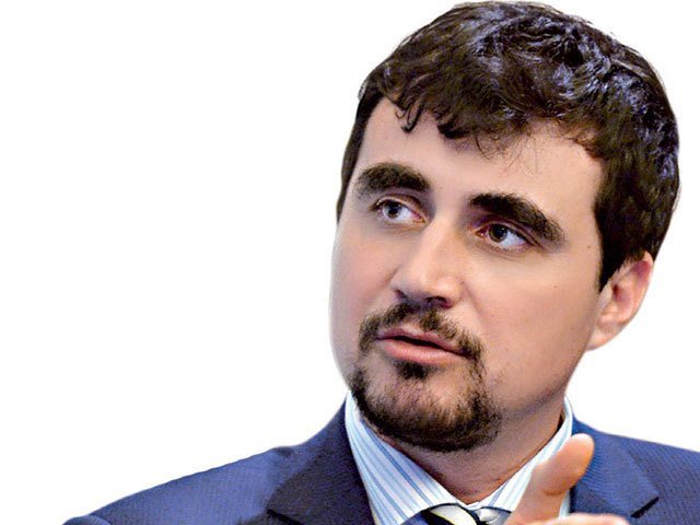 Conflictul din Orientul Mijlociu: De la „eroi” la „viesparul” iranian Relațiile tensionate din Orientul Mijlociu par să se adâncească, după ce intervențiile militare americane au stârnit un conflict complex