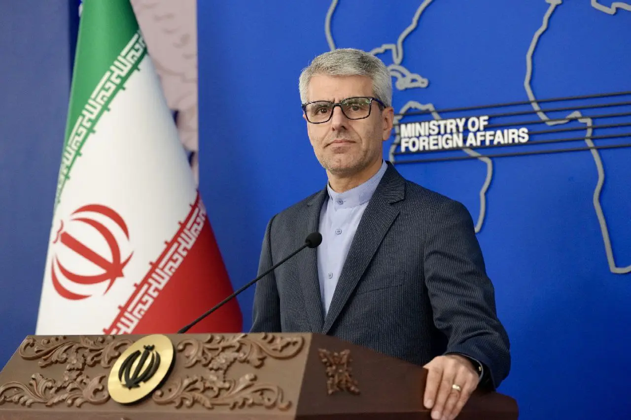 Iranul avertizează România: Bucureștiul riscă consecințe după permiterea prezenței militare americane Teheranul a reacționat dur la decizia Parlamentului României de a accepta găzduirea de militari și avioane-cisternă americane pe teritoriul național