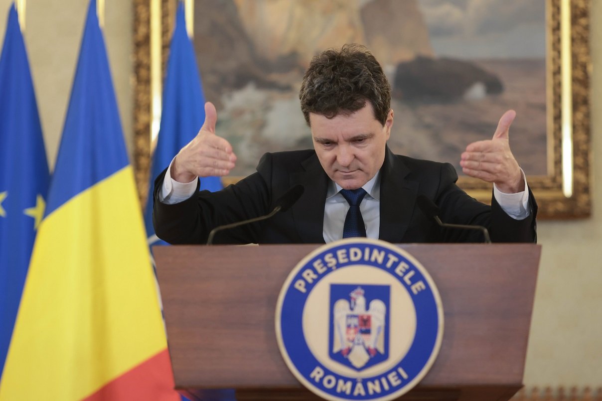 Președintele și Parlamentul, în centrul tensiunilor actuale