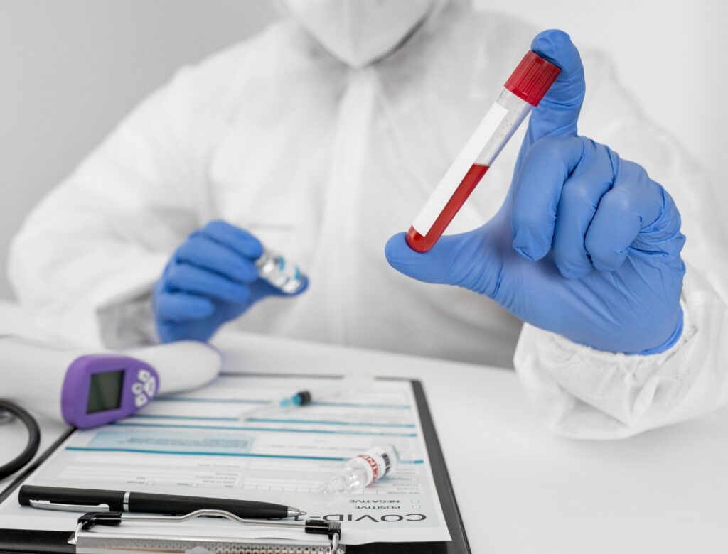 Diabetul zaharat: Semnalele de alarmă pe care nu trebuie să le ignori Diabetul zaharat, o boală cronică cu impact social semnificativ, se manifestă prin creșterea nivelului de glucoză în sânge