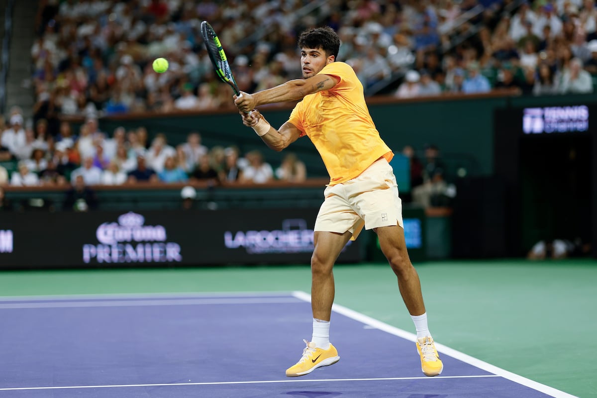 Carlos Alcaraz, în semifinale la indian wells după victoria cu cameron norrie Tenismenul spaniol Carlos Alcaraz a reușit să se califice în semifinalele turneului de la Indian Wells, după ce l-a învins pe britanicul Cameron Norrie în sferturile de finală