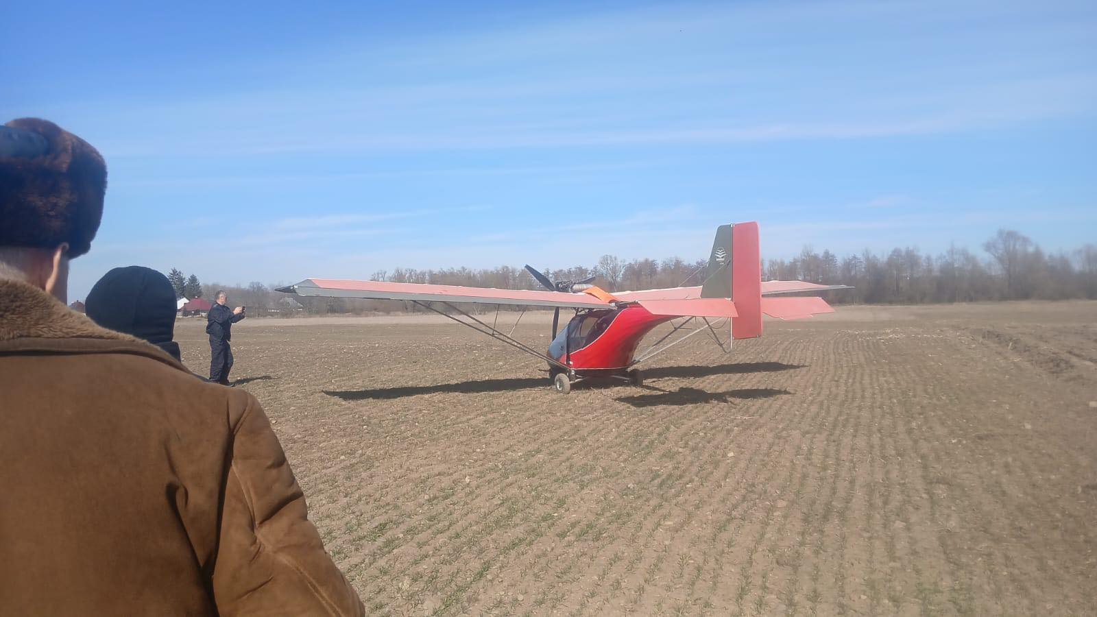 Ucrainean, evadat de război cu avion, a aterizat la suceava