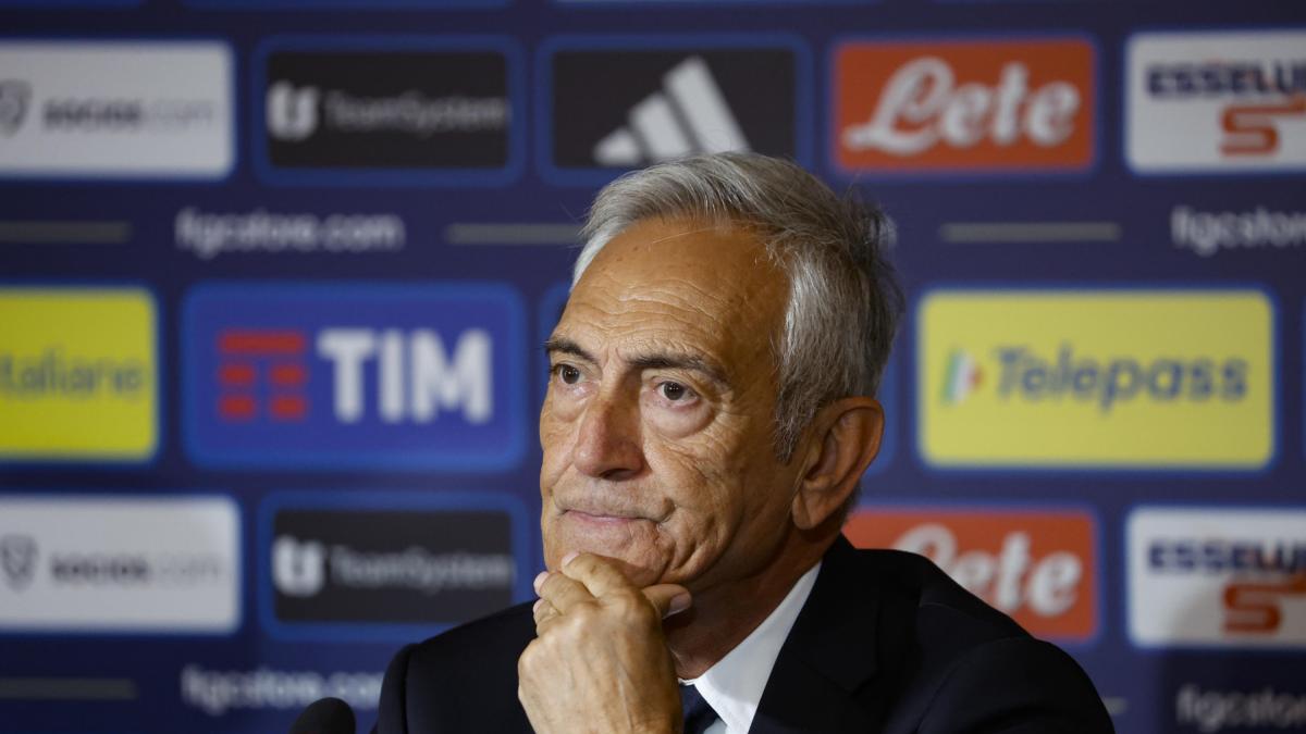 Italia, out de la mondial: Bosnia spulberă visele „azzurri”