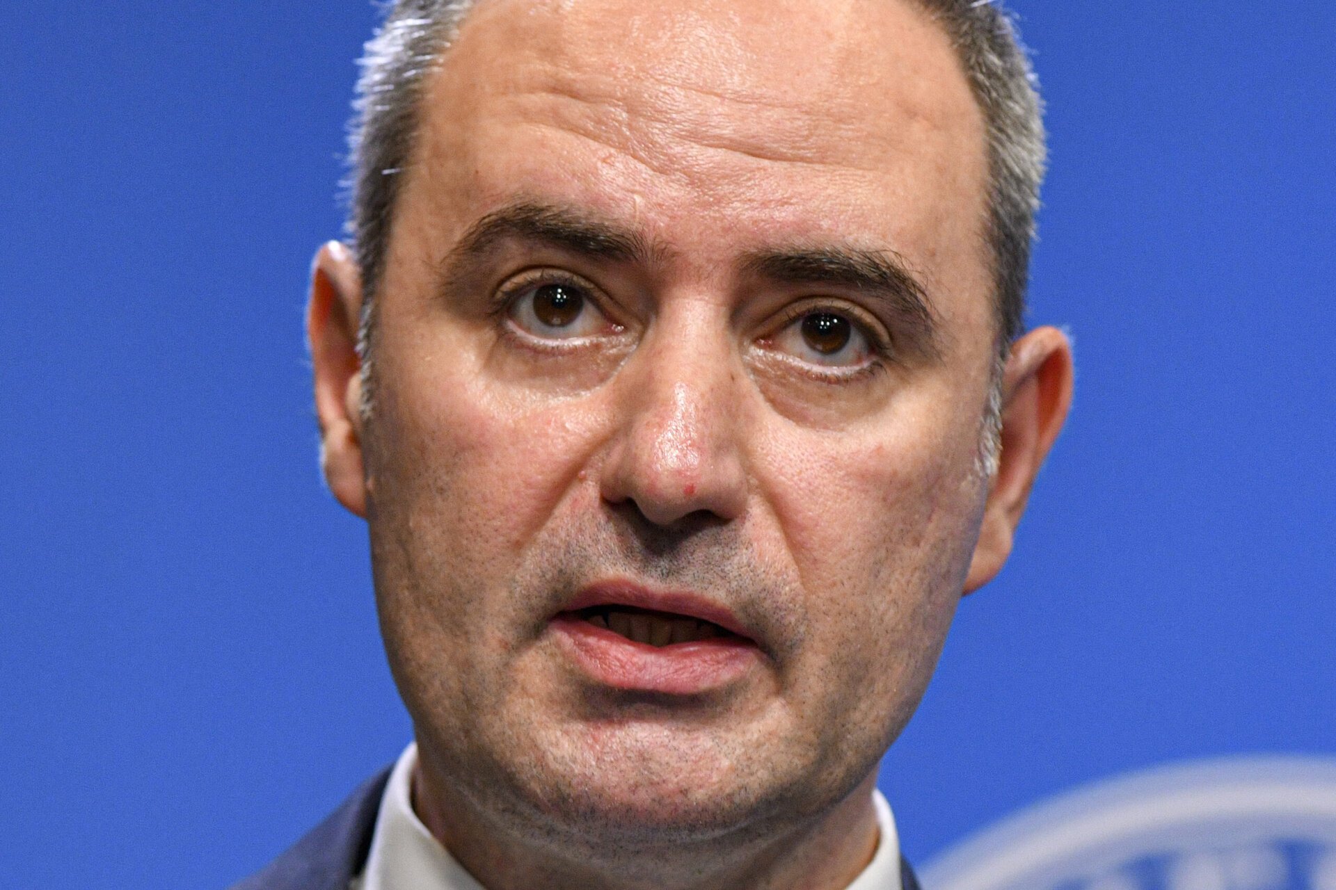 Ministrul Finanțelor, Alexandru Nazare, implicat într-un accident rutier în București Ministrul Finanțelor, Alexandru Nazare, a fost implicat într-un accident rutier petrecut în București, potrivit informațiilor vehiculate de surse