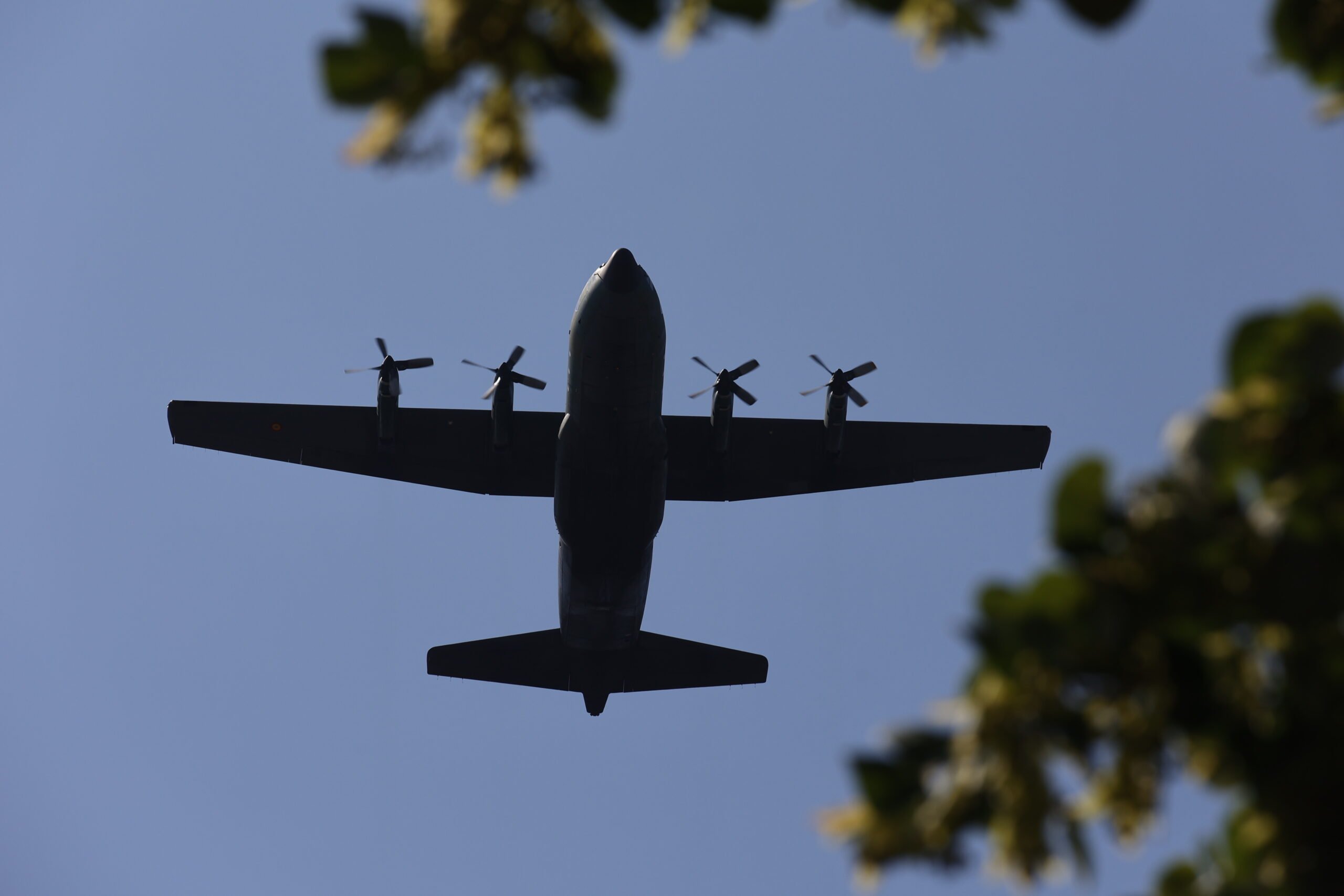 Avion militar românesc, mobilizat pentru a transporta pacienți cu arsuri în Belgia O aeronavă C-27J Spartan a Forțelor Aeriene Române, configurată pentru misiuni medicale, a efectuat o misiune umanitară de transport al unor pacienți cu arsuri către o unitate medicală specializată din Belgia