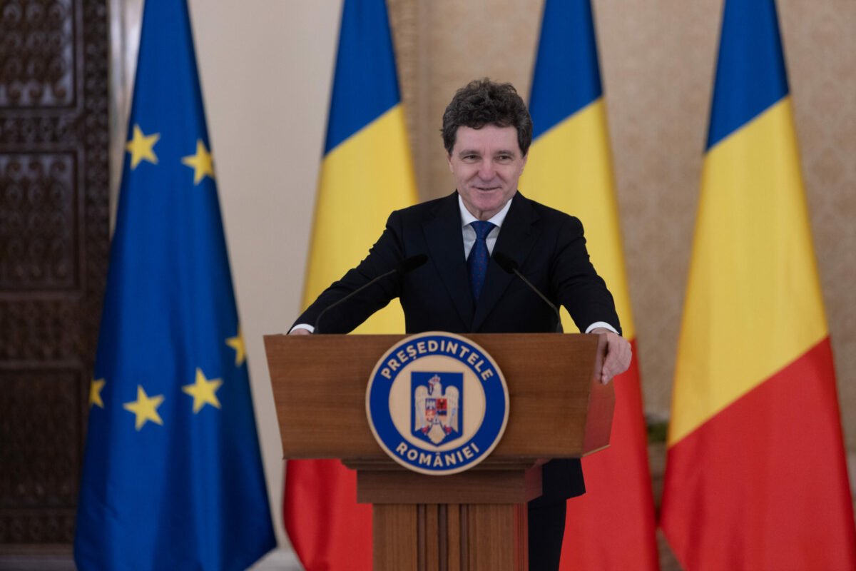 Nicușor Dan a discutat cu președintele Comisiei Europene, António Costa, despre o serie de subiecte cruciale pentru România și Uniunea Europeană