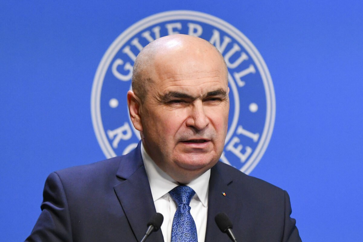 Avocatul Poporului contestă măsuri legislative din domeniul administrativ și rutier Premierul României, Ilie Bolojan, a confirmat că Avocatul Poporului a sesizat Curtea Constituțională cu privire la mai multe măsuri legislative, o premieră în ultimii trei ani
