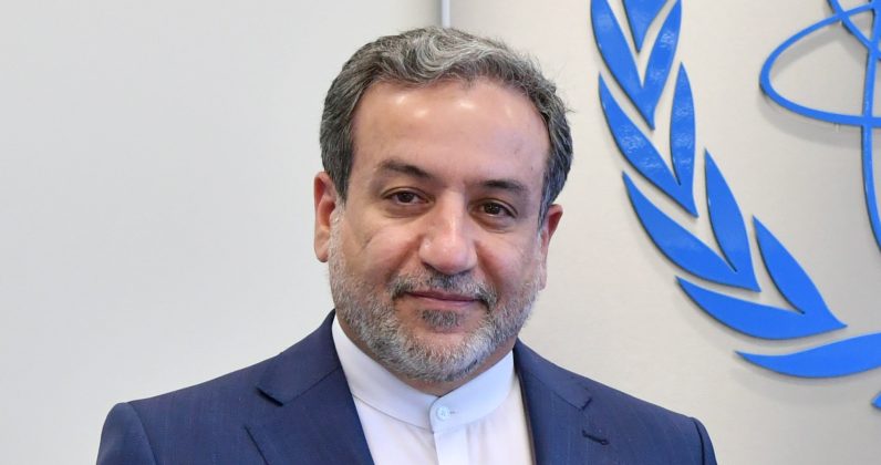 Iranul acuză SUA și Israelul de atacuri în timpul negocierilor și amenință cu închiderea Strâmtorii Ormuz Într-un interviu recent acordat postului de televiziune american NBC News, șeful diplomației iraniene, Abbas Araghchi, a abordat tensiunile crescute din regiune, acuzând Statele Unite și Israelul de inițierea de atacuri în timpul negocierilor și avertizând cu privire la posibilitatea închiderii Strâmtorii Ormuz