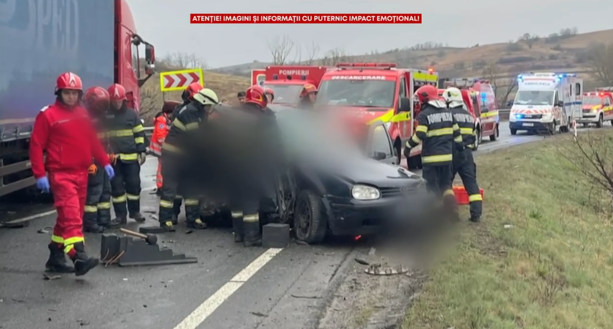 Cinci victime într-un accident rutier grav în județul Cluj Sânpaul, Cluj – Cinci persoane și-au pierdut viața luni, în urma unui accident rutier dramatic petrecut în localitatea Sânpaul, județul Cluj, pe Drumul Național 1F