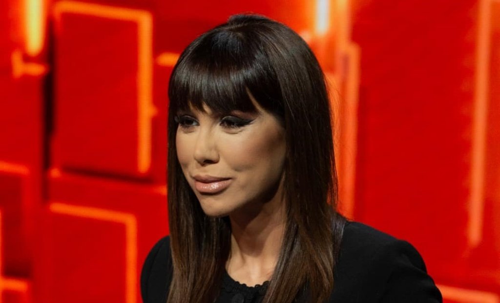 Denise Rifai revine pe sticlă: Un nou show TV se pregătește să schimbe acces prime-time-ul Miercuri, 4 martie 2026, Antena 1 va lansa un nou show TV care o va avea ca protagonistă pe Denise Rifai