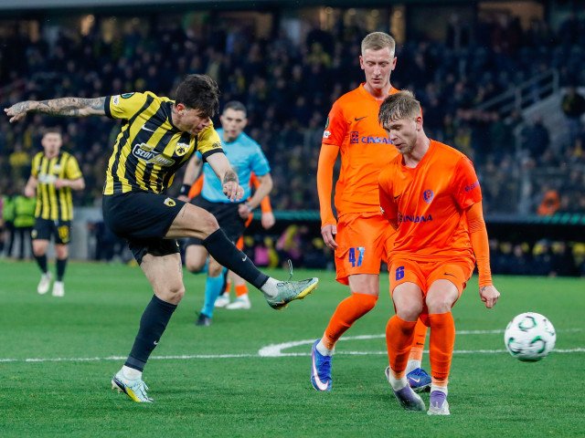 Celje produce surpriza, dar AEK Atena merge mai departe în Conference League Slovenii de la Celje au învins pe terenul lui AEK Atena cu scorul de 2-0, într-un meci din optimile de finală ale Conference League