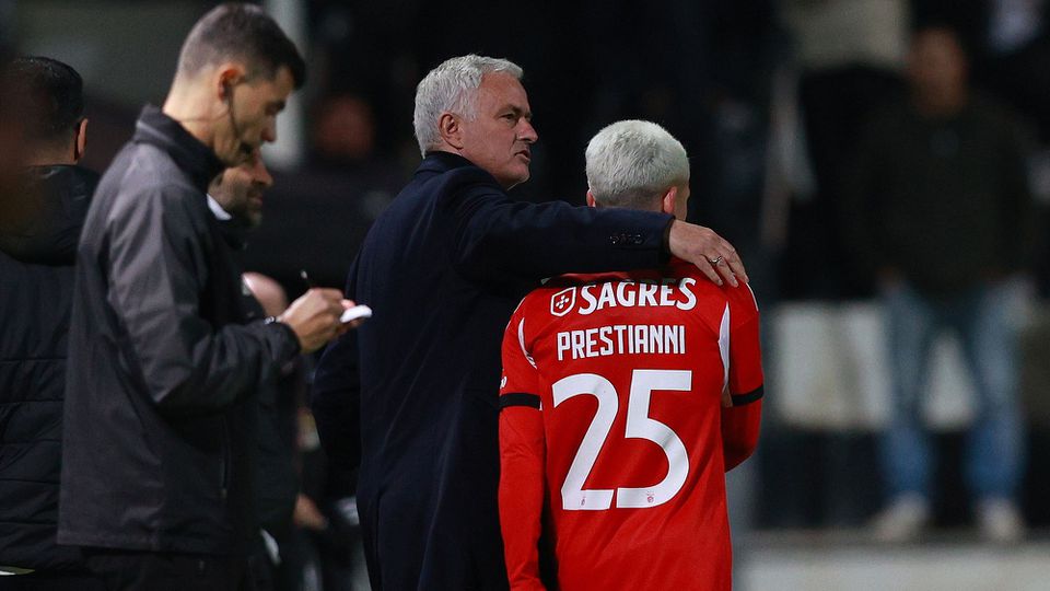 Benfica dă piept cu Gil Vicente: Derby de foc în Portugalia