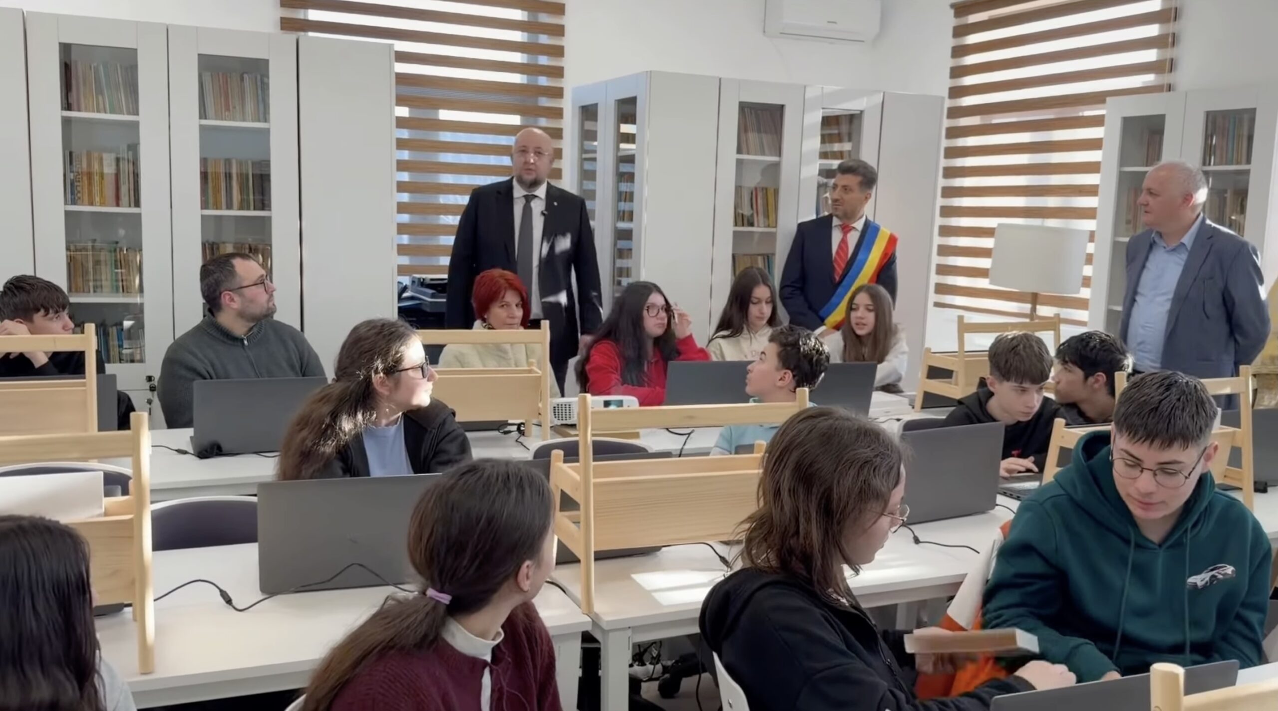 Gușoeni, Vâlcea: Biblioteca reabilitată, hub digital de 280.000 euro