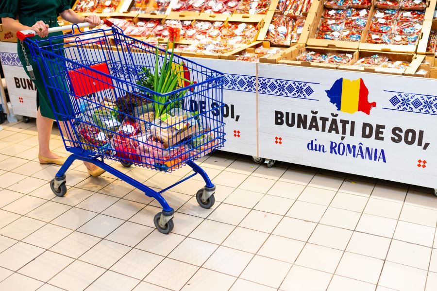 Limitarea adaosului comercial, o măsură criticată de cercetătorii clujeni Cluj-Napoca – Limitarea adaosului comercial la produsele agroalimentare, propusă de ministrul Agriculturii, Florin Barbu, pentru a combate inflația, este considerată o măsură cu efecte limitate și potențial dăunătoare de către cercetătorii Facultății de Științe Economice și Gestiunea Afacerilor (FSEGA) din cadrul Universității Babeș-Bolyai (UBB) din Cluj-Napoca