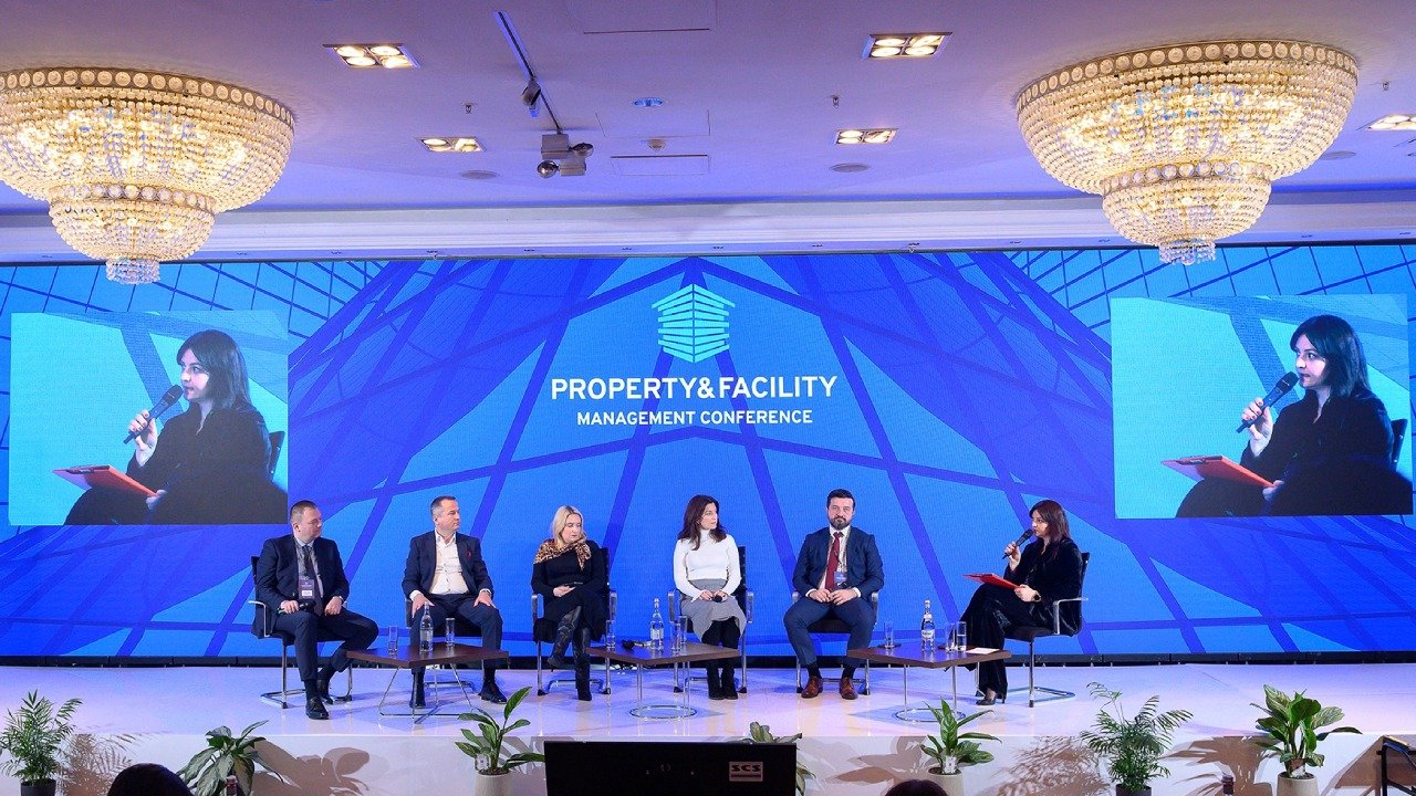 Conferința Property & Facility Management revine în 2026 Cea mai importantă întâlnire dedicată administrării proprietăților și gestionării facilităților, Property & Facility Management Conference, va avea loc pe 24 martie 2026 la Hotelul JW Marriott din București