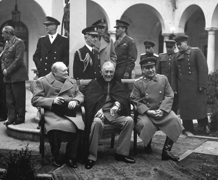 Nu avem un Winston Churchill